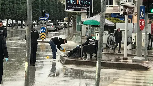 Konya'da motosikletli soygun: Beklenmedik kaza tüm planı bozdu!