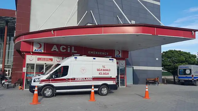Konya'da otomobil ile elektrikli motosiklet çarpıştı