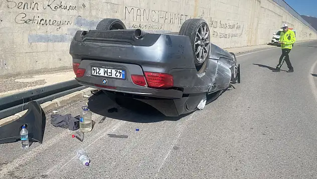 Konya'da otomobil takla attı! 4 kişi yaralandı