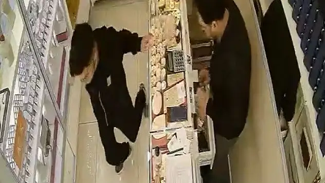 Konya'da 'param gelecek' diyen hırsızın kaçışı kısa sürdü!