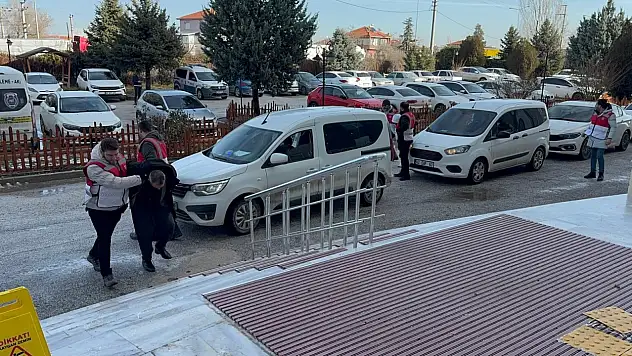Konya'da petrol soyan şüpheli eski muskacı çıktı!