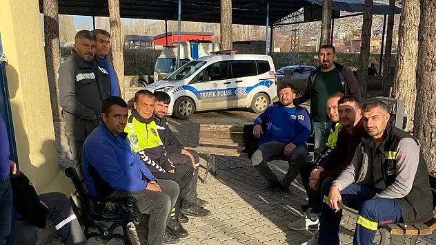 Konya'da polis ekipleri trafik güvenliği eğitimi verdi