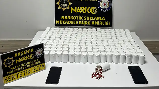 Konya'da polis oyunu bozdu: 10 bin 550 hapla yakalandılar