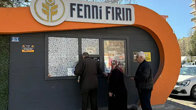 Konya'da Ramazan pidesinin 'Fenni Fırın' fiyatı şok etti! Gören kuyruğa giriyor!