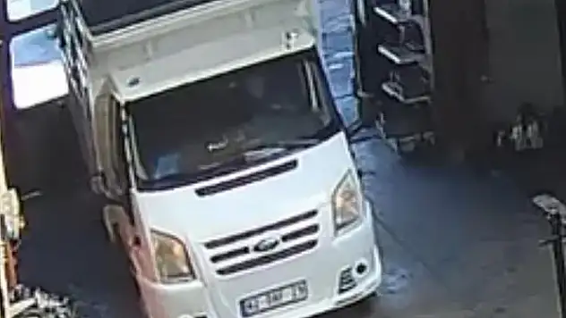 Konya'da tamirhanede şüpheli ölüm! Olaydan önce boğazını sıkmış...