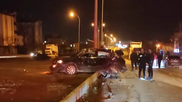 Konya'da tır ile otomobil çarpıştı: 2 yaralı