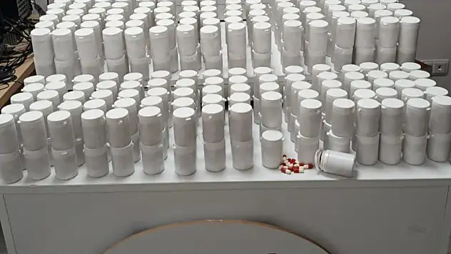 Konya'da uyuşturucu operasyonu: 38 bin hap ele geçirildi
