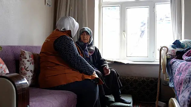 Konya'da 'Yaşlılar Haftası' ziyaretleri sürüyor
