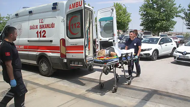 Konya'da yürekleri ağza getiren kaza! Otomobil şarampole yuvarlandı: 5 yaralı