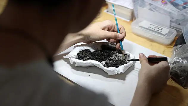 Konya'daki kazılardan muska ve mühür çıktı!