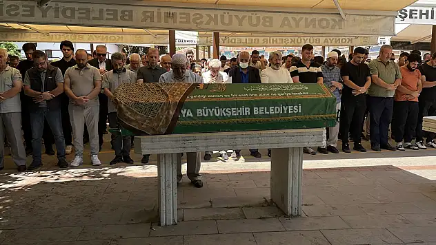 Konya'dan çıkıp Isparta'da 5 can alan midibüs kazasında ölen iki kişi daha toprağa verildi!