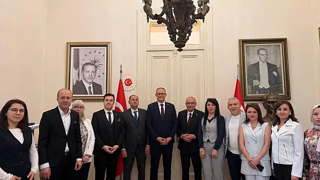 Konya'dan dünyaya açılan vizyon: VİAD Mısır temaslarını tamamladı!