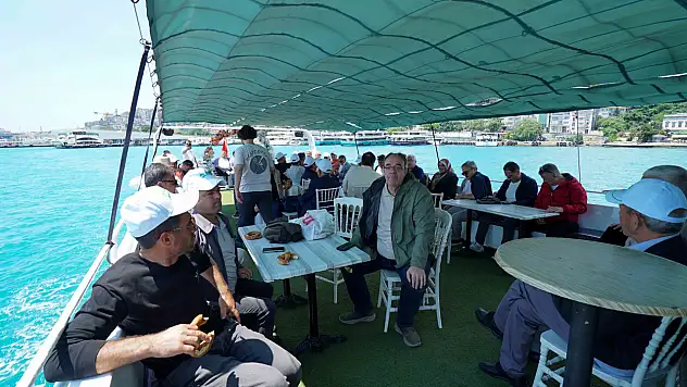 Konya'dan İstanbul'a kültür köprüsü: Meram muhtarları Boğaz'da!