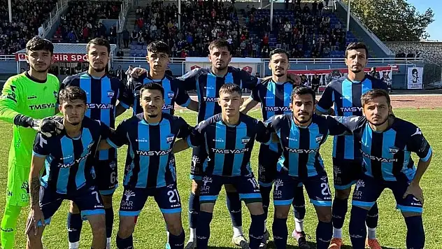 Konya derbisinde gülen taraf Ömeranlı