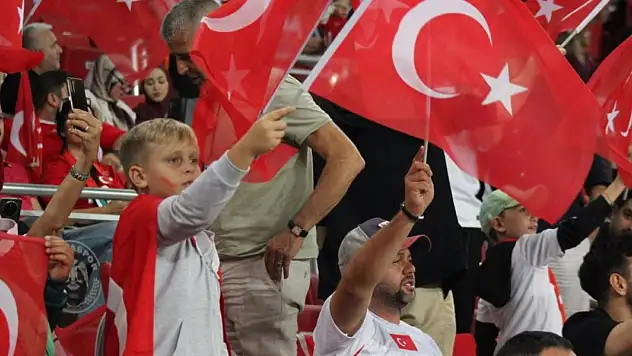 Konya, Dev Ekranlarla Milli Takım Coşkusunu Bir Arada Yaşadı