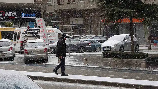 Konya dün gece dondu: Termometreler eksi 20'ye dayandı! İşte en soğuk ilçe