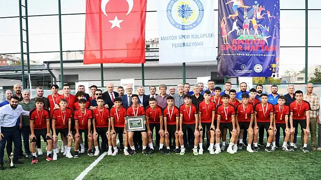 Konya Futbolu'nun 'En'leri Ödül Töreni Gerçekleştildi