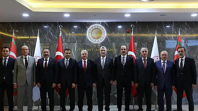 Konya Heyeti Başkent'te! İki Bakanla Şehir İçin Yol Haritası Belirlendi