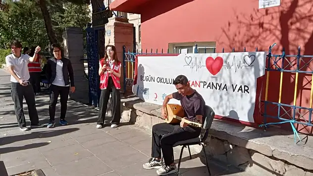 Konya Lisesi'nden kan bağışı