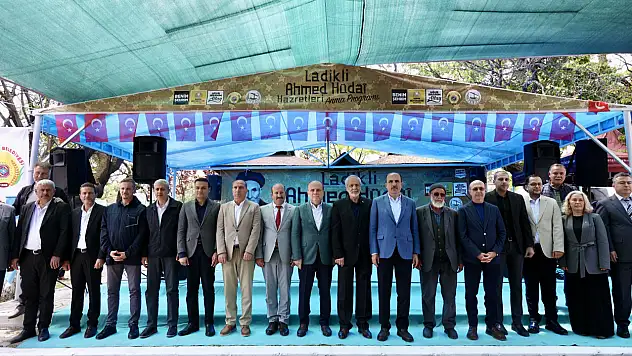 Konya manevi mimarı Ladikli Ahmet Hüdai'yi dualarla andı!