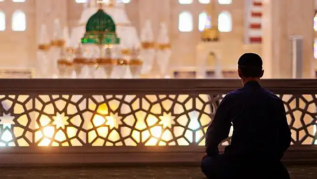 Konya namaz vakitleri saat kaçta? (10 Mayıs Pazar)