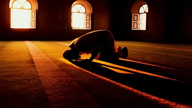 Konya namaz vakitleri saat kaçta? (13 Mayıs Çarşamba)