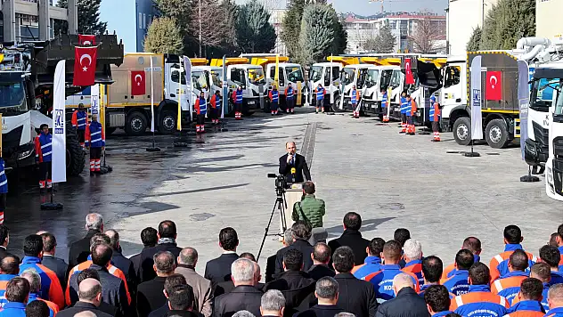 Konya'nın altyapı ordusu güçleniyor! KOSKİ'ye 19 yeni hizmet neferi