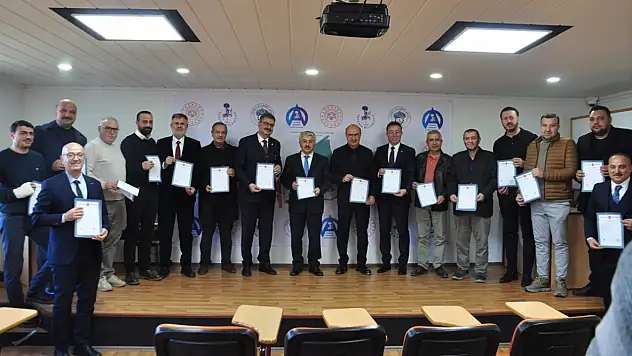 Konya'nın batısında yeni üretim üssü: Tapular teslim edildi!