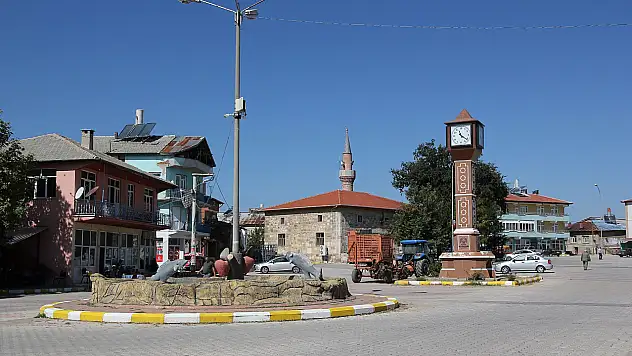 Konya'nın o belediyesi köy mü oluyor? AYM'den şaşırtan karar!