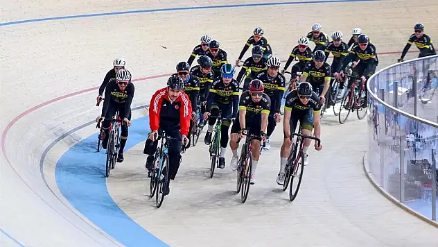 Konya Olimpik Veledromu, UCI Pist Bisikleti Uluslar Kupası'na hazırlanıyor