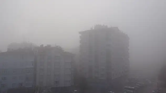 Konya sise gömüldü! Hem kara hem hava yolu olumsuz etkilendi!