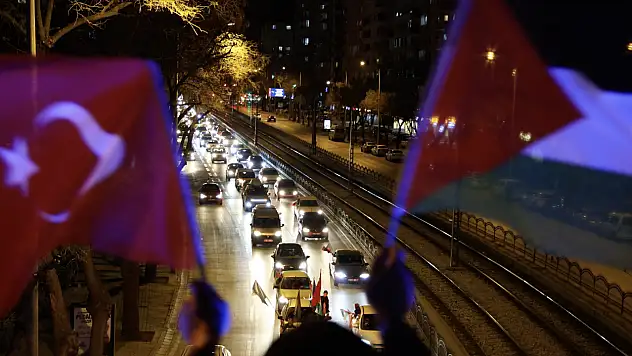 Konya sokaklarında özgürlük sesi: İsrail'e konvoylu tepki!