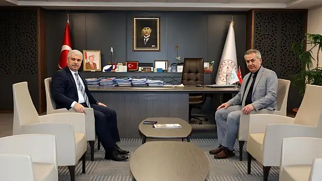 Konya Valisi Akın, İl Milli Eğitim Müdürlüğünde Değerlendirme Toplantısına Katıldı
