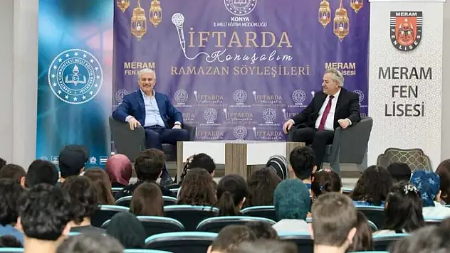 Konya Valisi İbrahim Akın, lise öğrencileriyle iftar programında buluştu