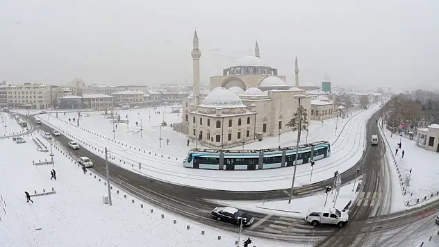 Konya yeni yılın ilk haftasında donacak! -19'a kadar düşüyor!