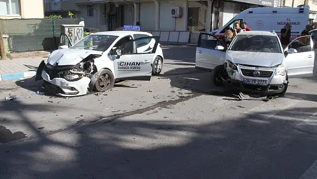 Konya yollarında peş peşe kazalar: 6 kişi yaralandı!