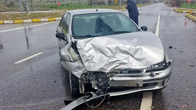 Konya yolunda feci kaza: 4 yaralı!