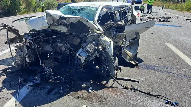 Konya yolunda feci trafik kazası: 3 ölü, 4 yaralı!