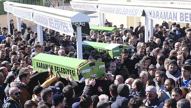 Konya yolundaki feci kazada ölen çift gözyaşlarıyla toprağa verildi