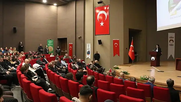Konya'da 11. Uluslararası Yönetim Bilişim Sistemleri Konferansı başladı