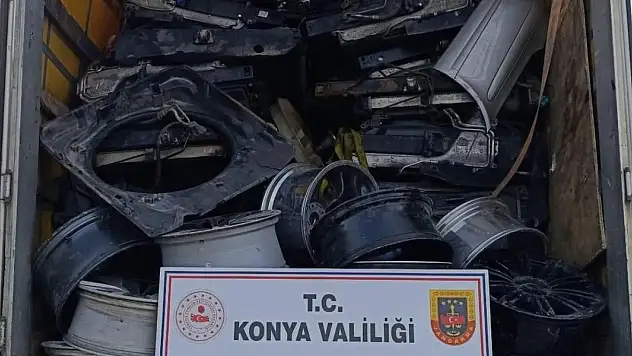 Konya'da 15 milyon değerinde gümrük kaçağı malzeme yakalandı