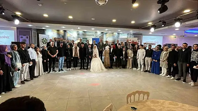 Konya'da 35 çift törenle dünyaevine girdi