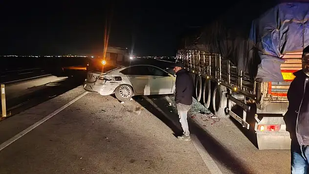 Konya'da 5 aracın karıştığı zincirleme trafik kazası: 3 yaralı