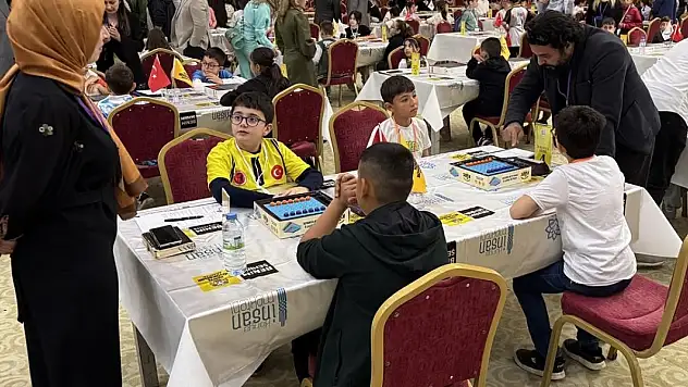 Konya'da 6. Akıl ve Zeka Oyunları yarışması başladı