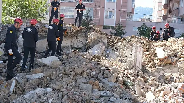 Konya'da acil durum ve afet eğitimi
