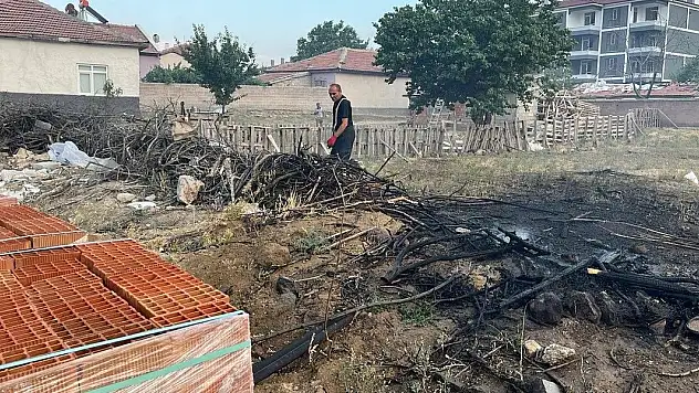 Konya'da ağaçlarda çıkan yangın paniğe neden oldu!