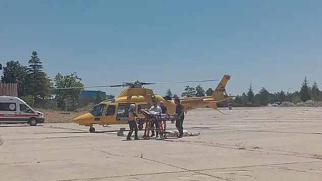 Konya'da ambulans helikopter kalp krizi geçiren hasta için havalandı