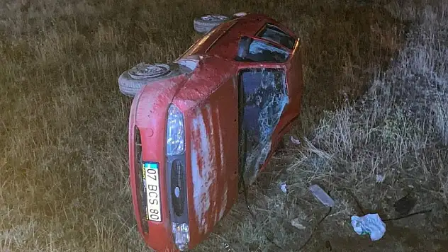 Konya'da araç şarampole devrildi! 3 yaralı!