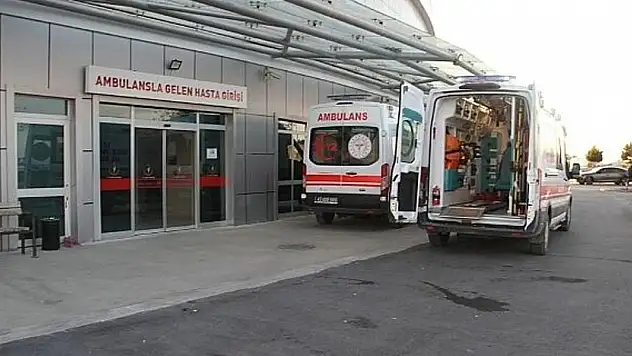 Konya'da arasında silah ve bıçaklı kavgada 2 kişi yaralandı