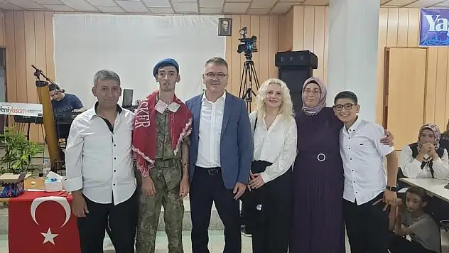 Konya'da asker olmak isteyen Ahmet'in kınası yakıldı!
